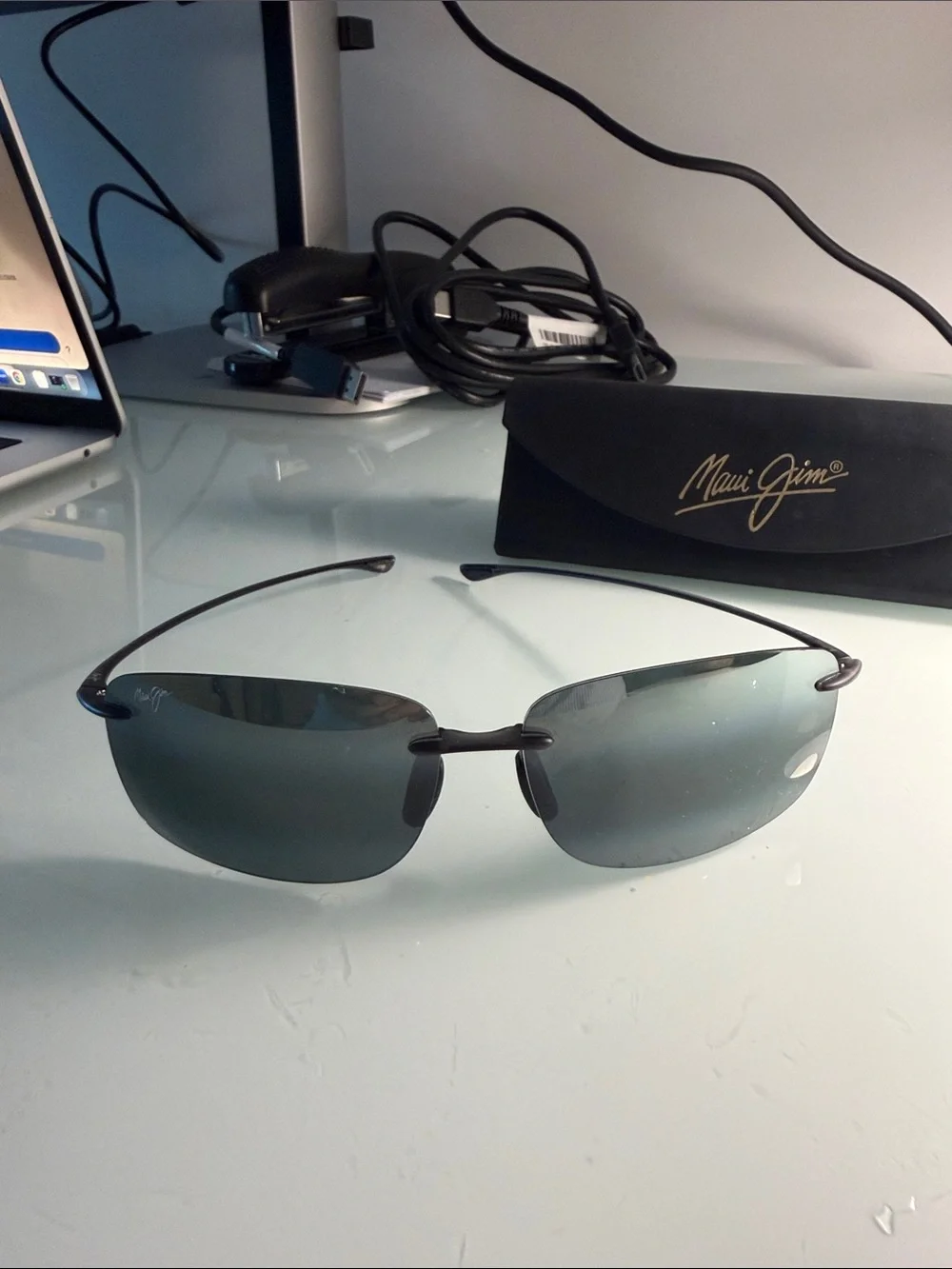 Maui Jim Hema Sunglasses in Black